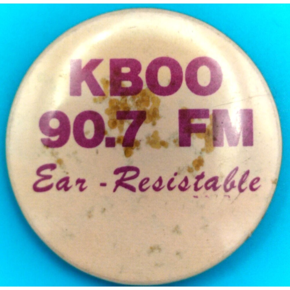 KBOO 90.7 FM Vintage Pinback Button Pin Promo Radio Station Portland Oregon
